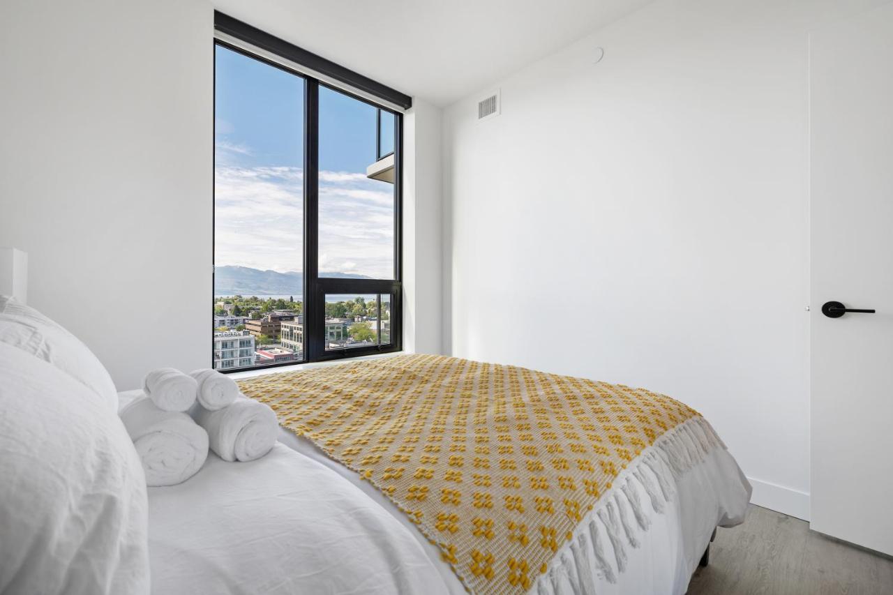 Brand New Luxury Downtown Near The Beach #13 Kelowna Exterior foto